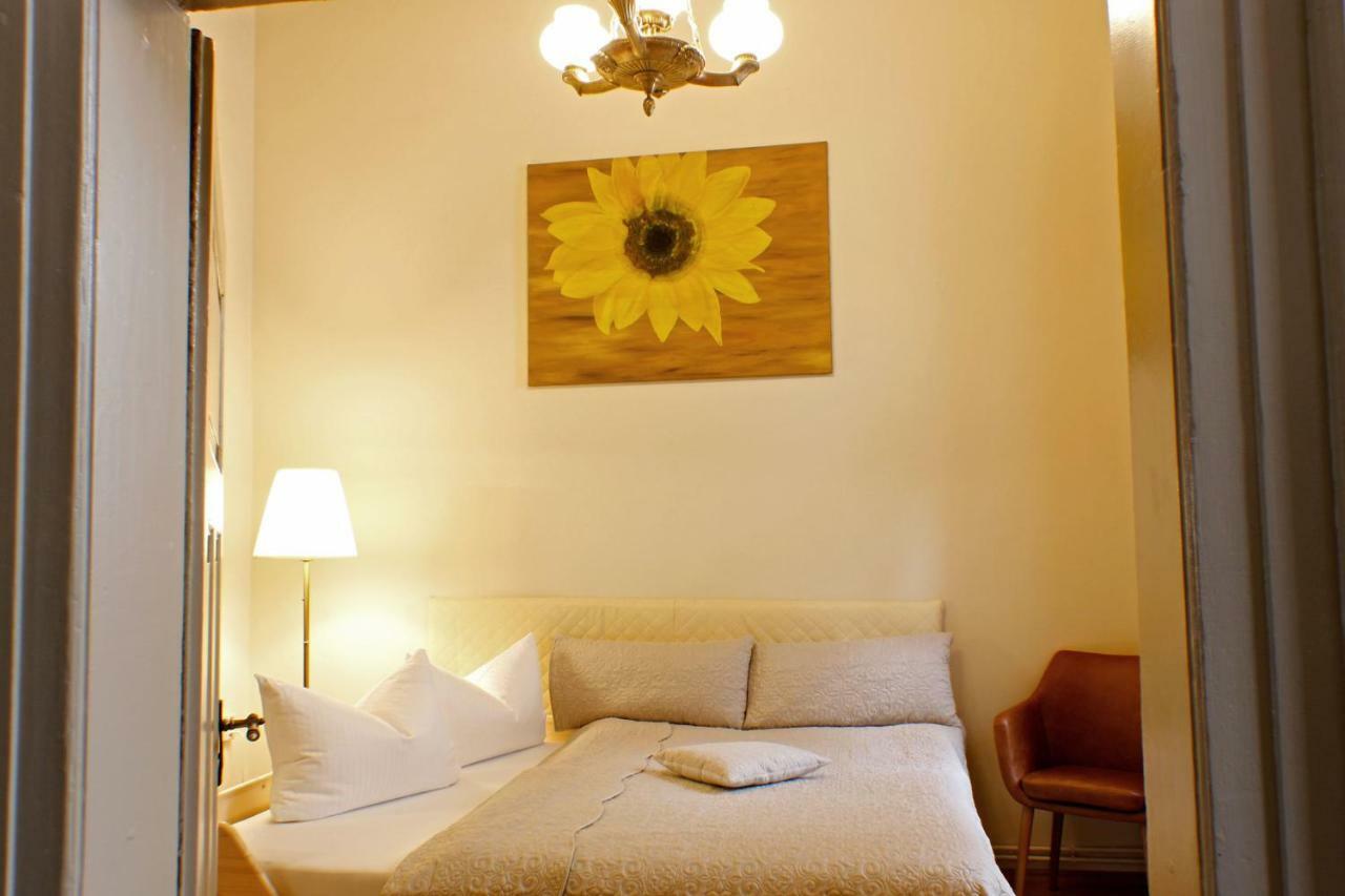 Ferienwohnung Im Damm เควดลินบวร์ก ภายนอก รูปภาพ